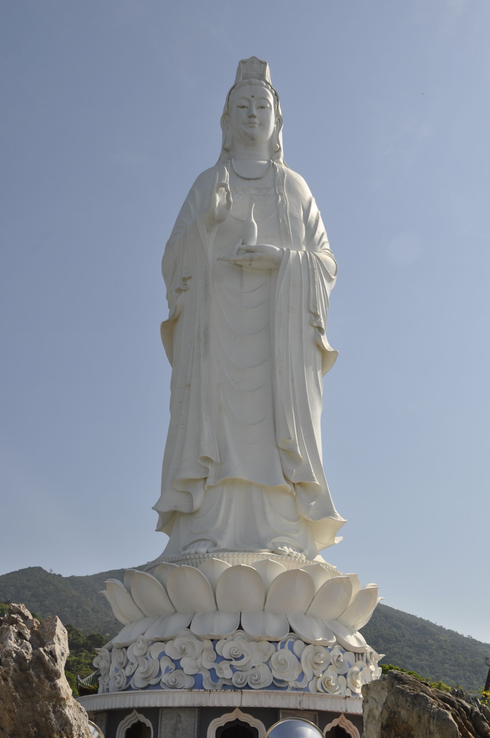 Nikon D90 sample photo. Guanyin, buddha statue, linh photography
