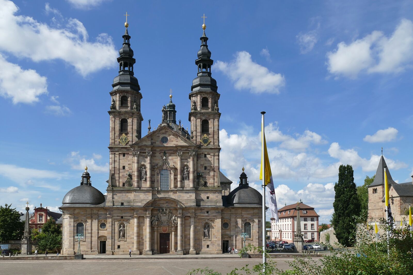 Panasonic Lumix DMC-FZ1000 sample photo. High cathedral of fulda photography