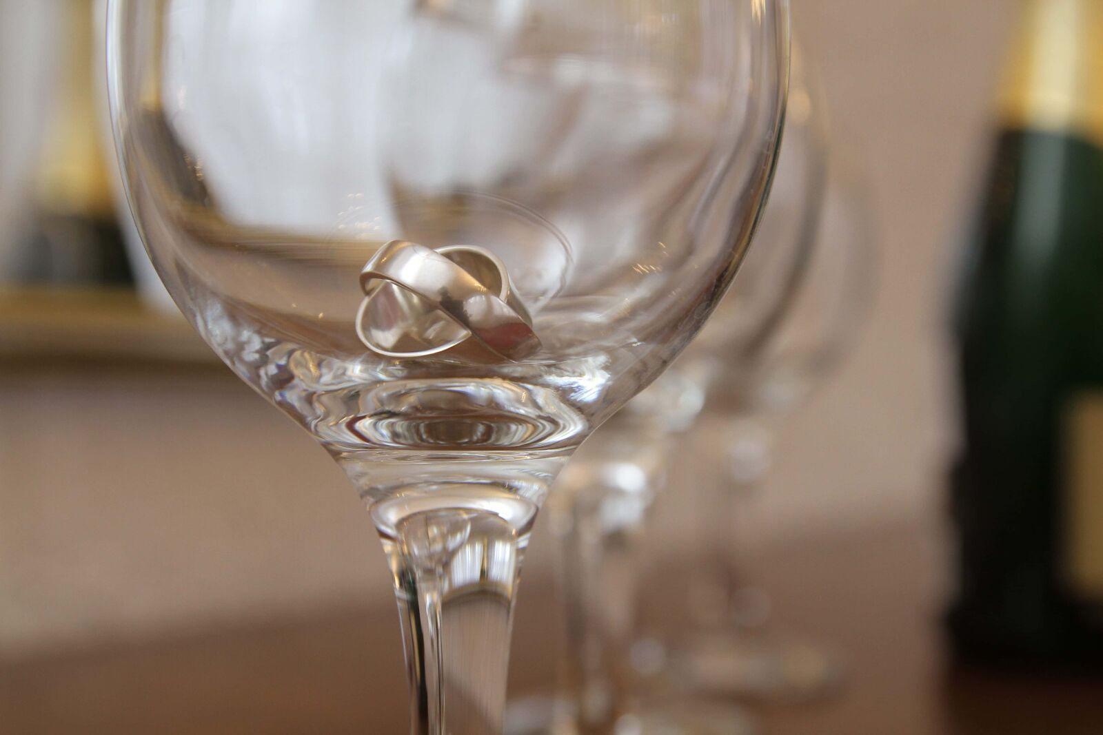 Canon EOS 7D sample photo. Champagne, crystal, glass, gold photography