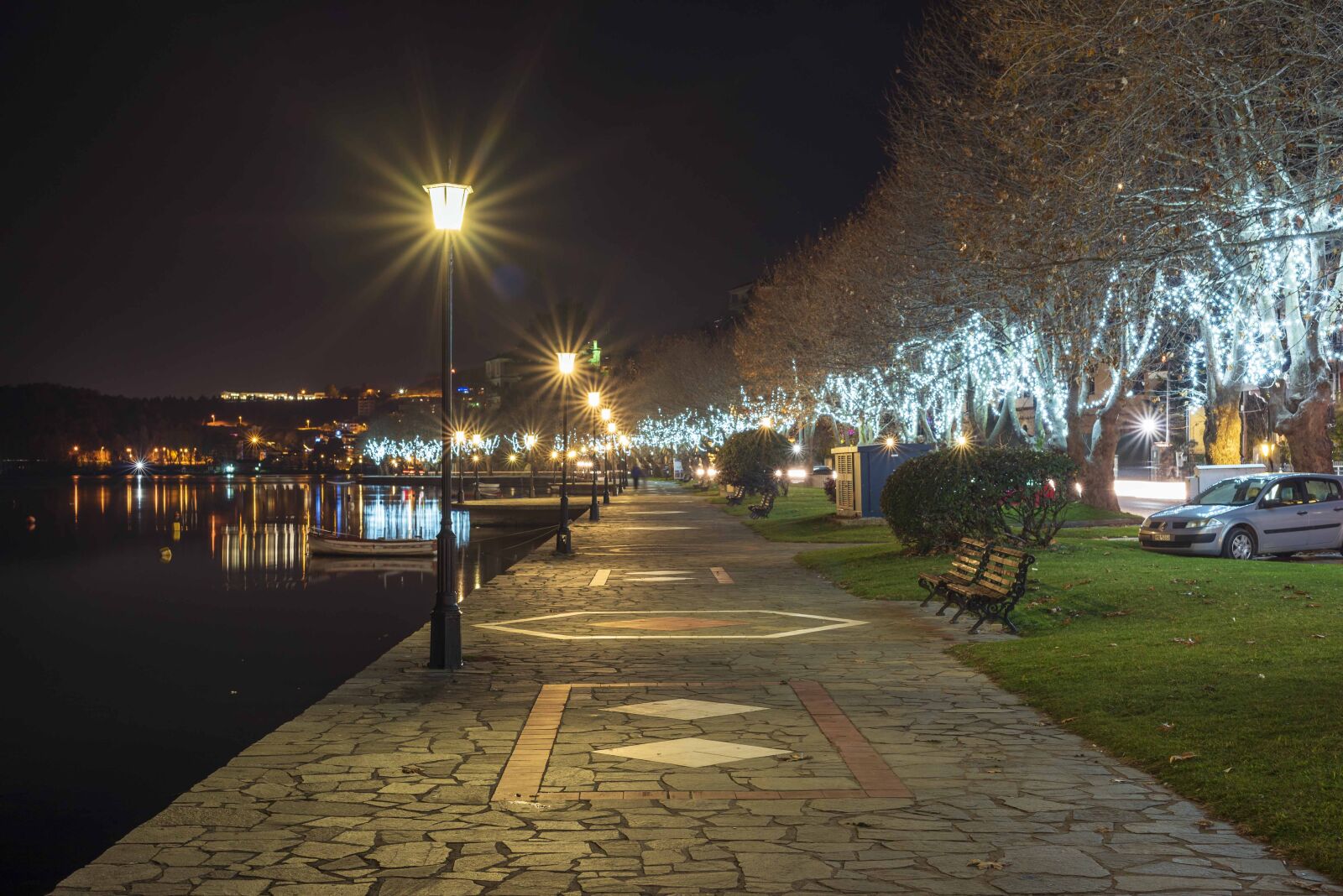 Nikon D750 sample photo. Christmas, lights, holiday photography
