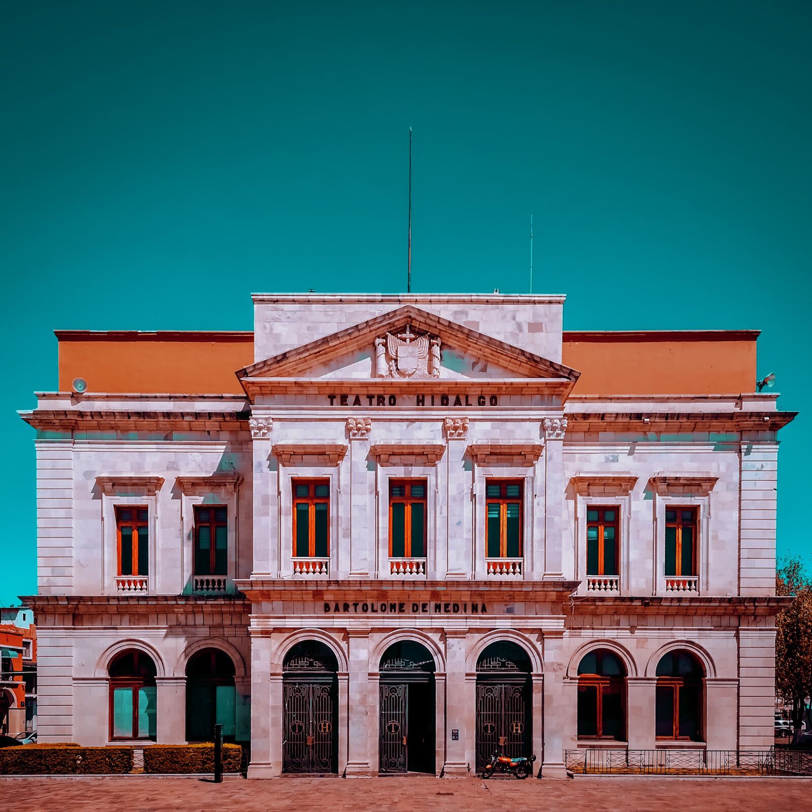 HUAWEI P20 Pro sample photo. Building, architecture, city photography