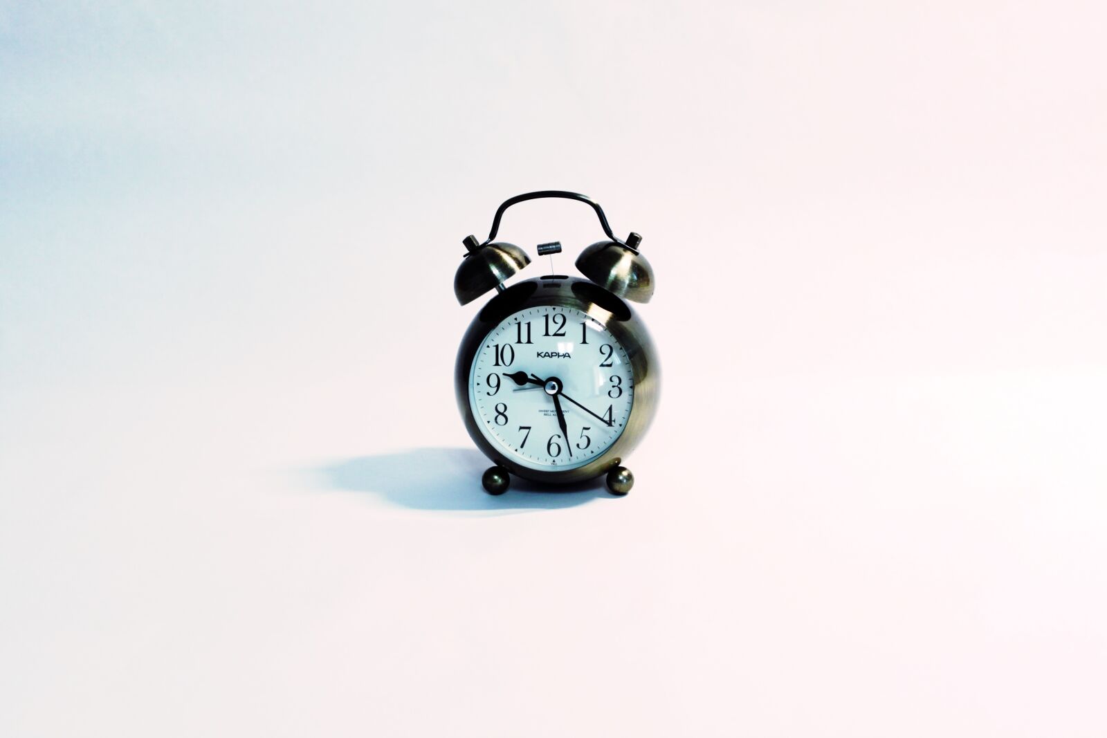 Canon EOS 500D (EOS Rebel T1i / EOS Kiss X3) sample photo. Clock, time, minutes photography