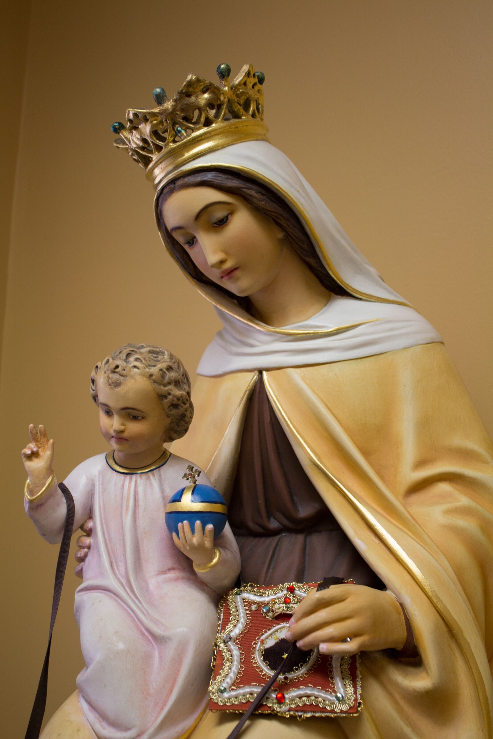 Canon EOS 650D (EOS Rebel T4i / EOS Kiss X6i) sample photo. Our lady of mount photography
