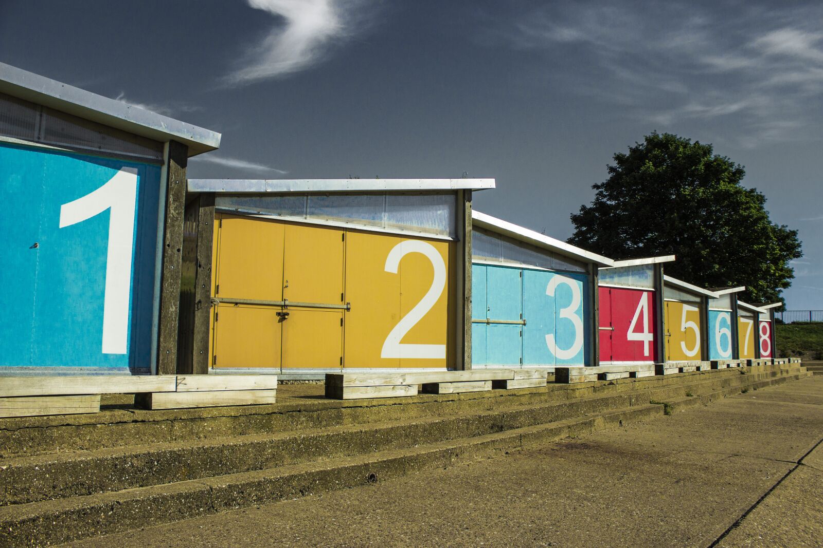 Canon EOS 600D (Rebel EOS T3i / EOS Kiss X5) sample photo. Shoeburyness, sky, england photography