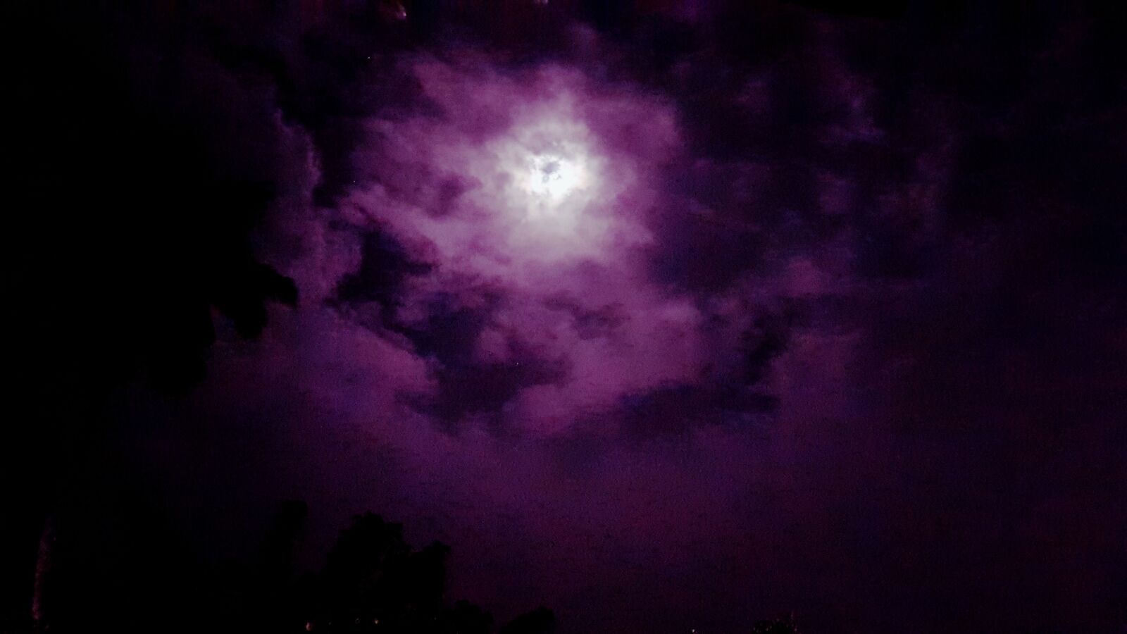 Samsung Galaxy S7 Edge sample photo. Dark, night photography
