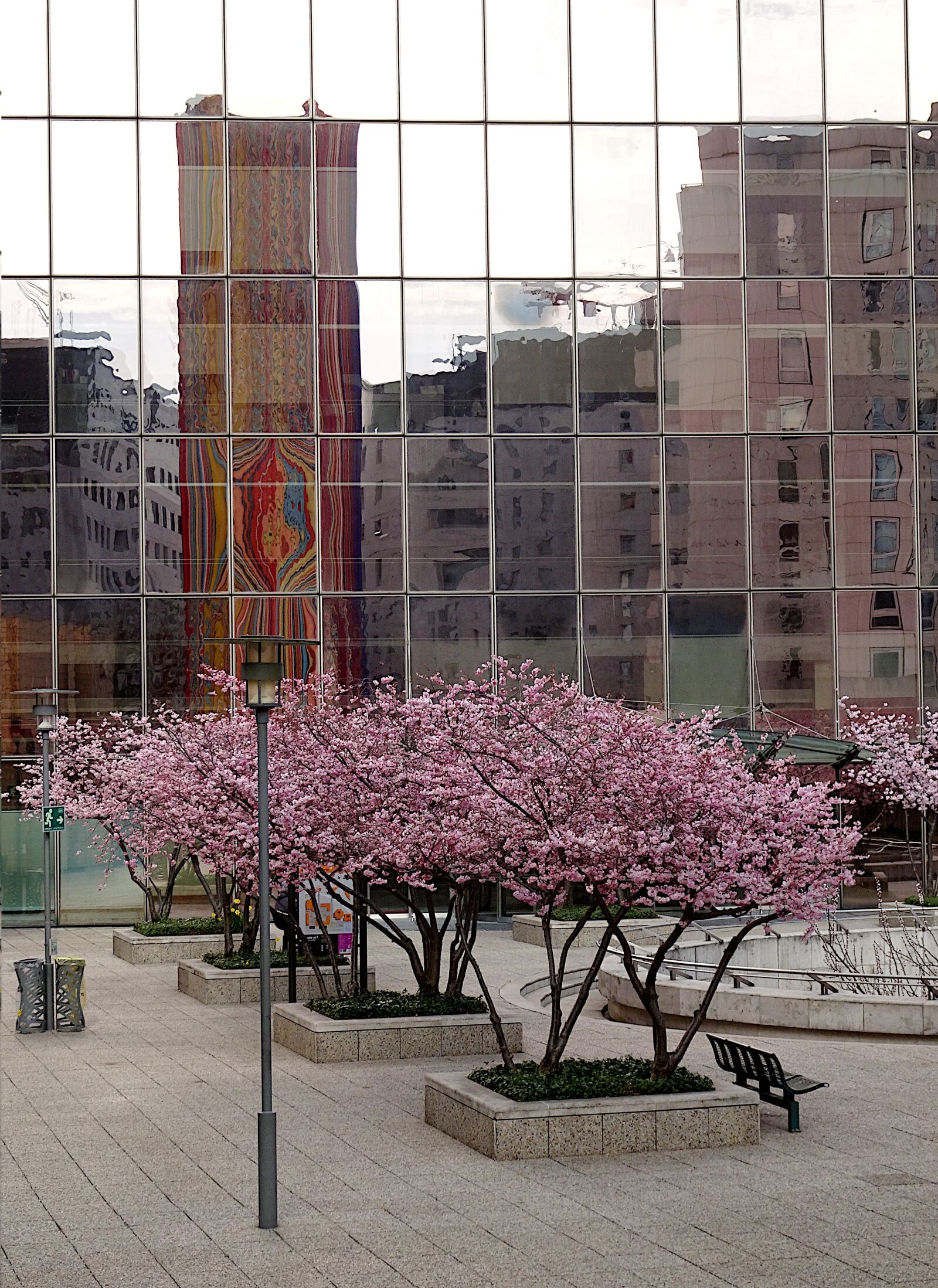 Sony Cyber-shot DSC-HX90V sample photo. Modern architecture, urban design photography