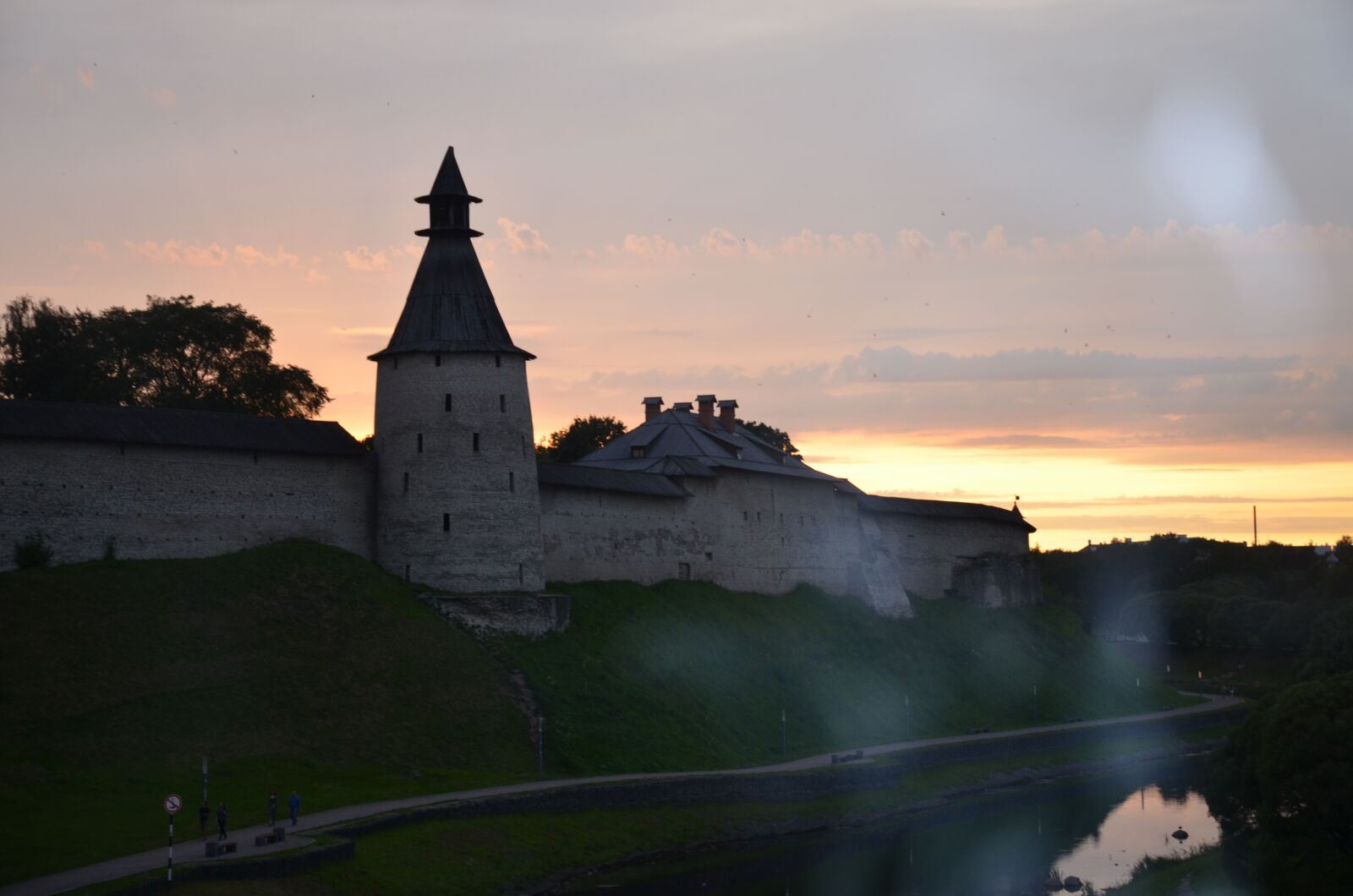 Nikon D5100 sample photo. Pskov, the kremlin, fortress photography