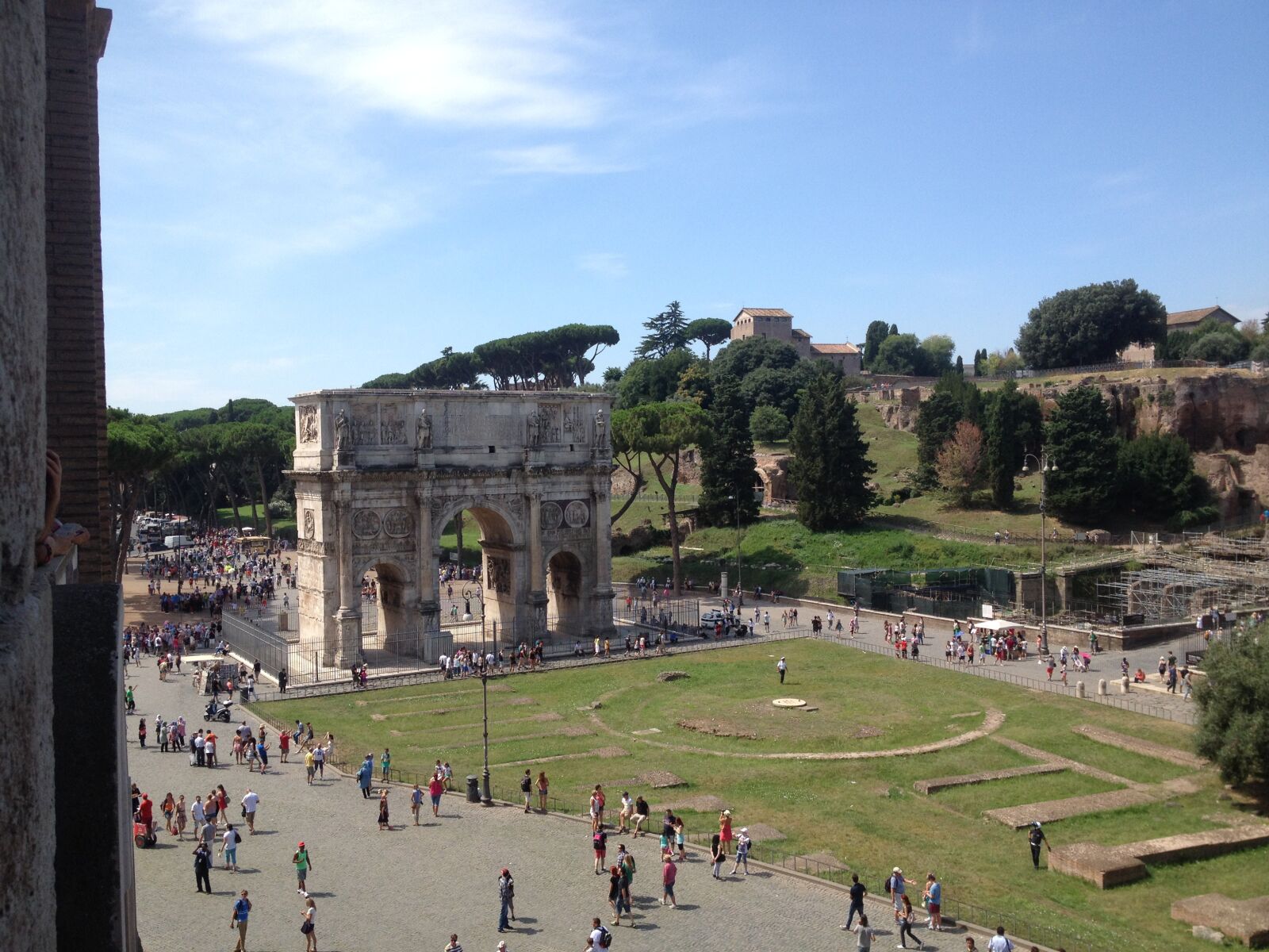 iPhone 4S back camera 4.28mm f/2.4 sample photo. Rome, italy, colosseum photography