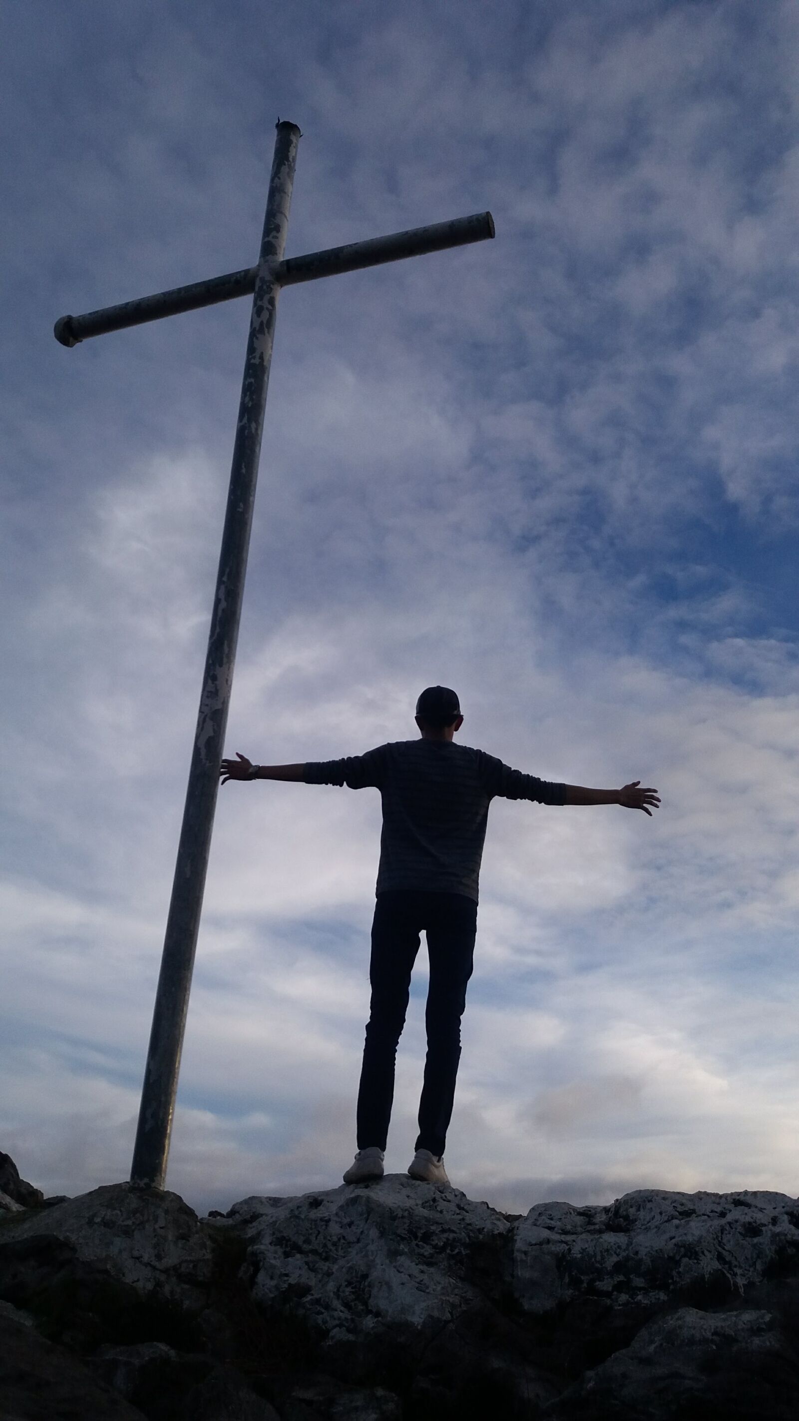 Samsung Galaxy J5 sample photo. Sky, religion photography