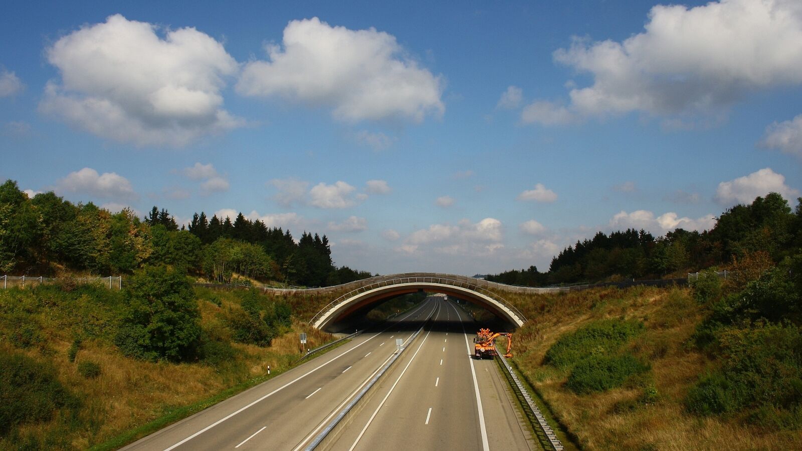 Canon EOS 1000D (EOS Digital Rebel XS / EOS Kiss F) sample photo. A1, eifel, tondorf photography