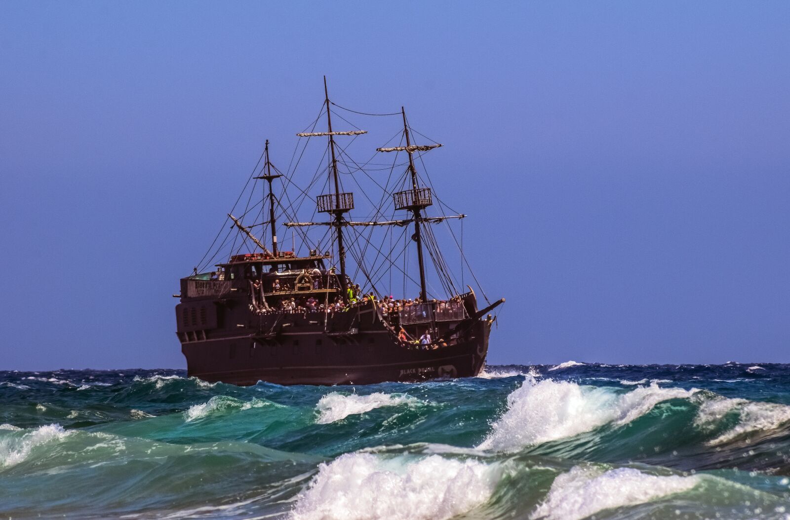Nikon D3300 sample photo. Ship, boat, pirate ship photography