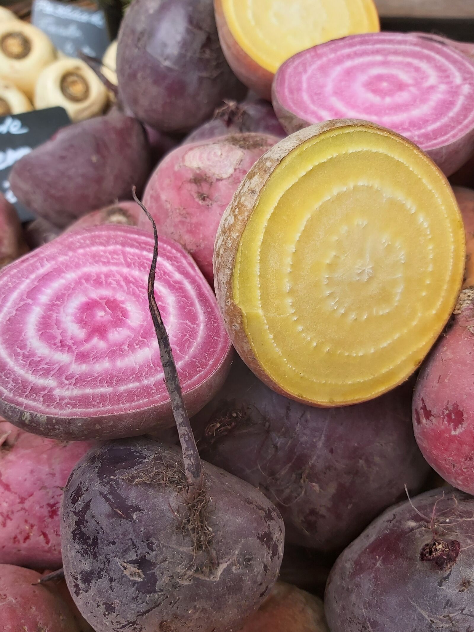 Samsung Galaxy A70 sample photo. Beet, beta vulgaris, vegetables photography
