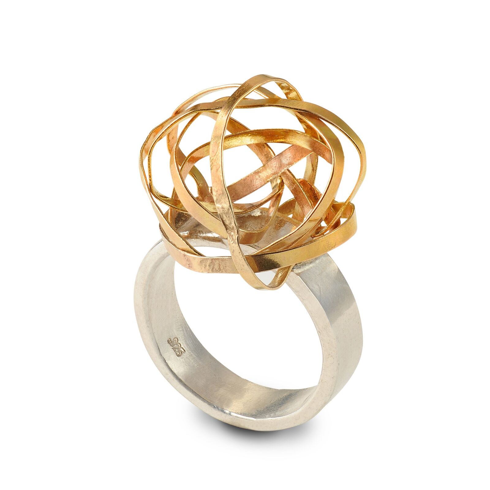 Nikon D700 sample photo. Gold, knot, ring photography