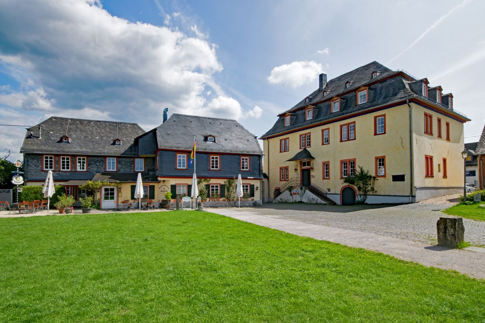 Nikon D5300 sample photo. Wehener castle, blow, taunusstein photography