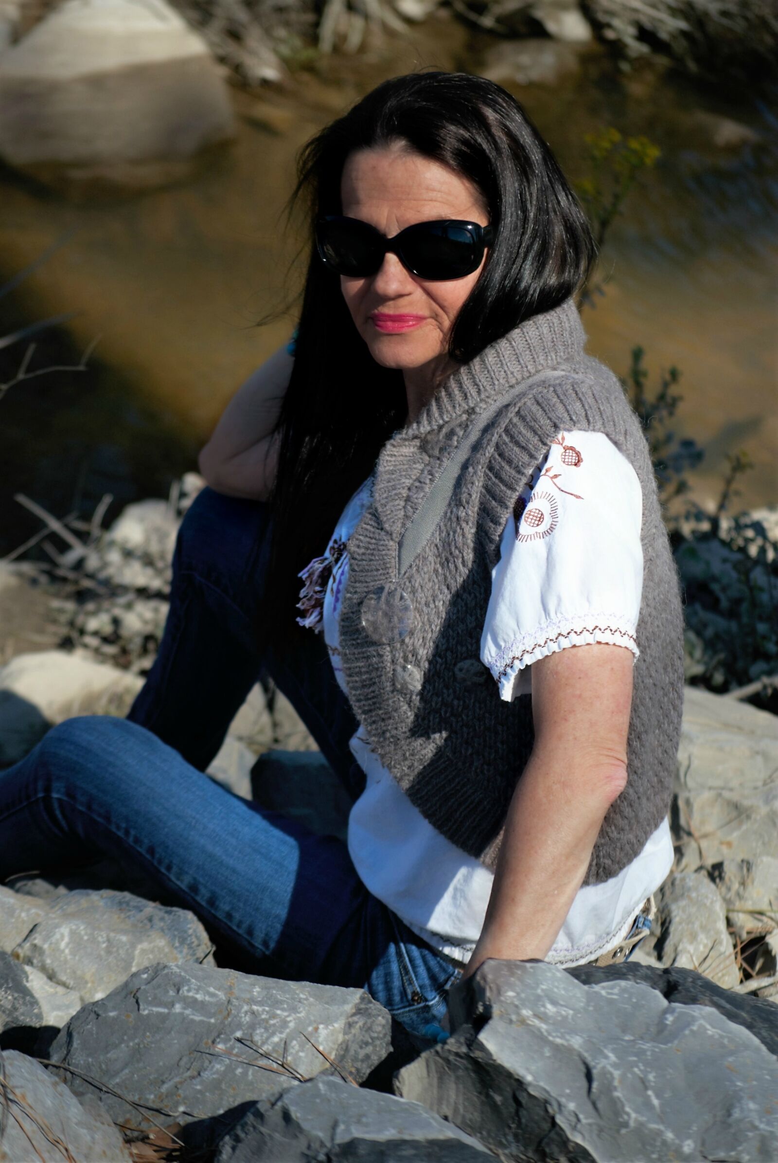 Nikon D60 sample photo. Woman, long hair, relax photography