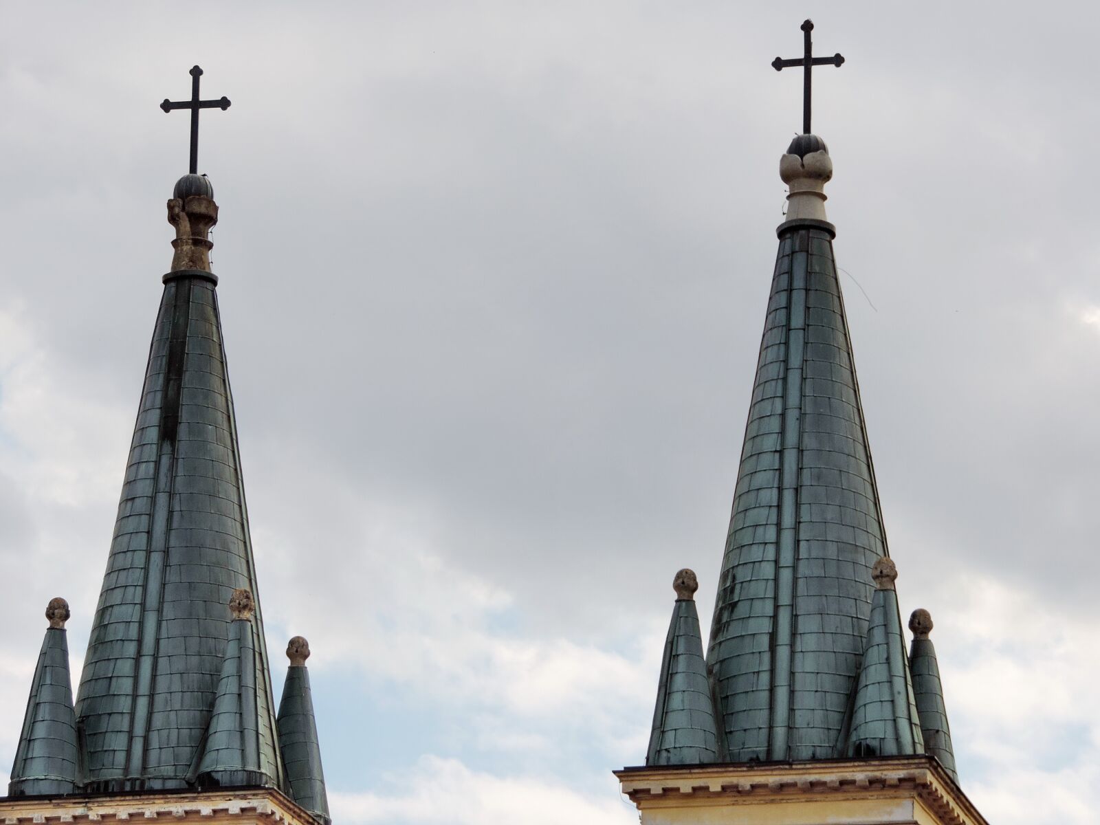 Nikon Coolpix P520 sample photo. Church tower, cross, culture photography