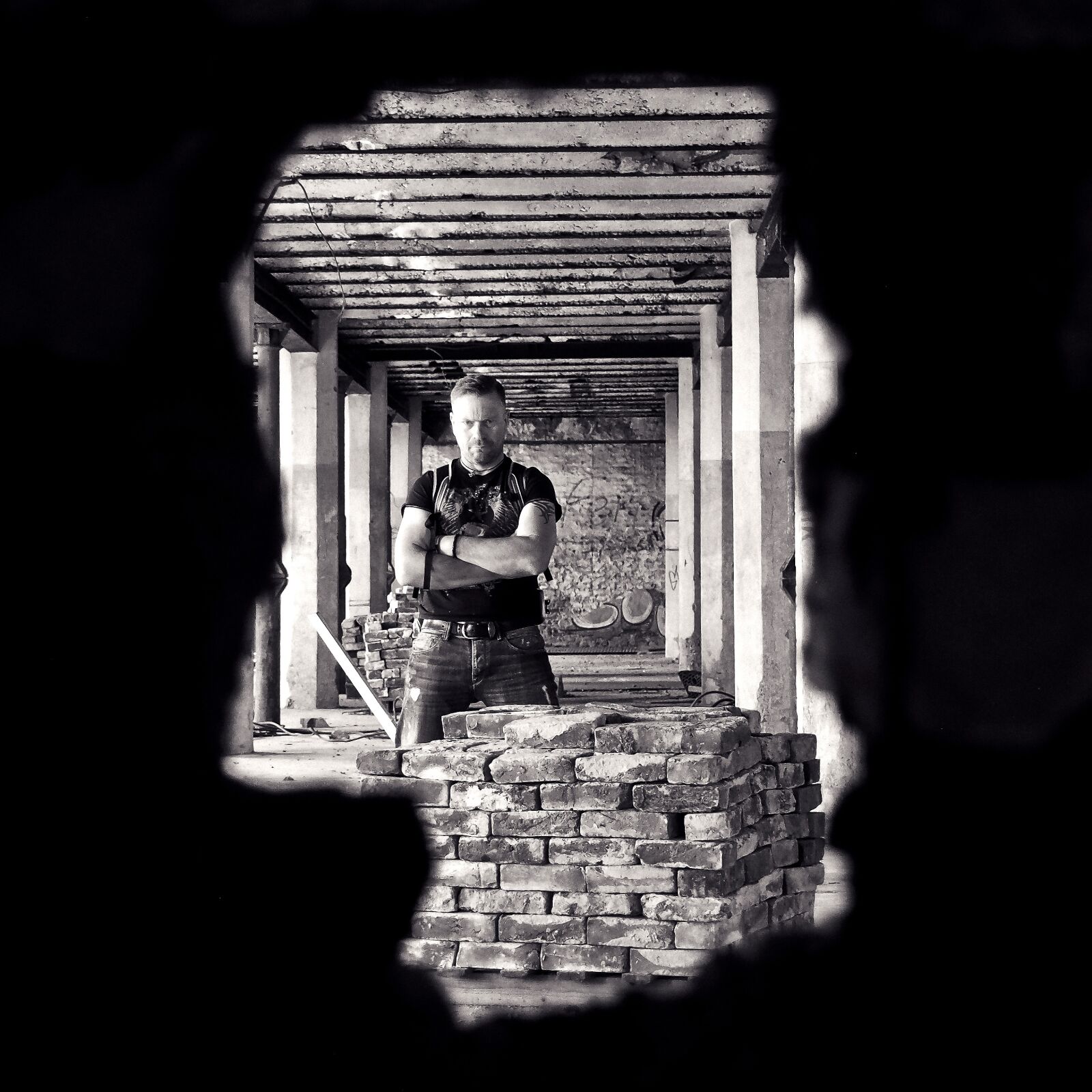 Olympus OM-D E-M10 sample photo. Lost places, model, abandoned photography