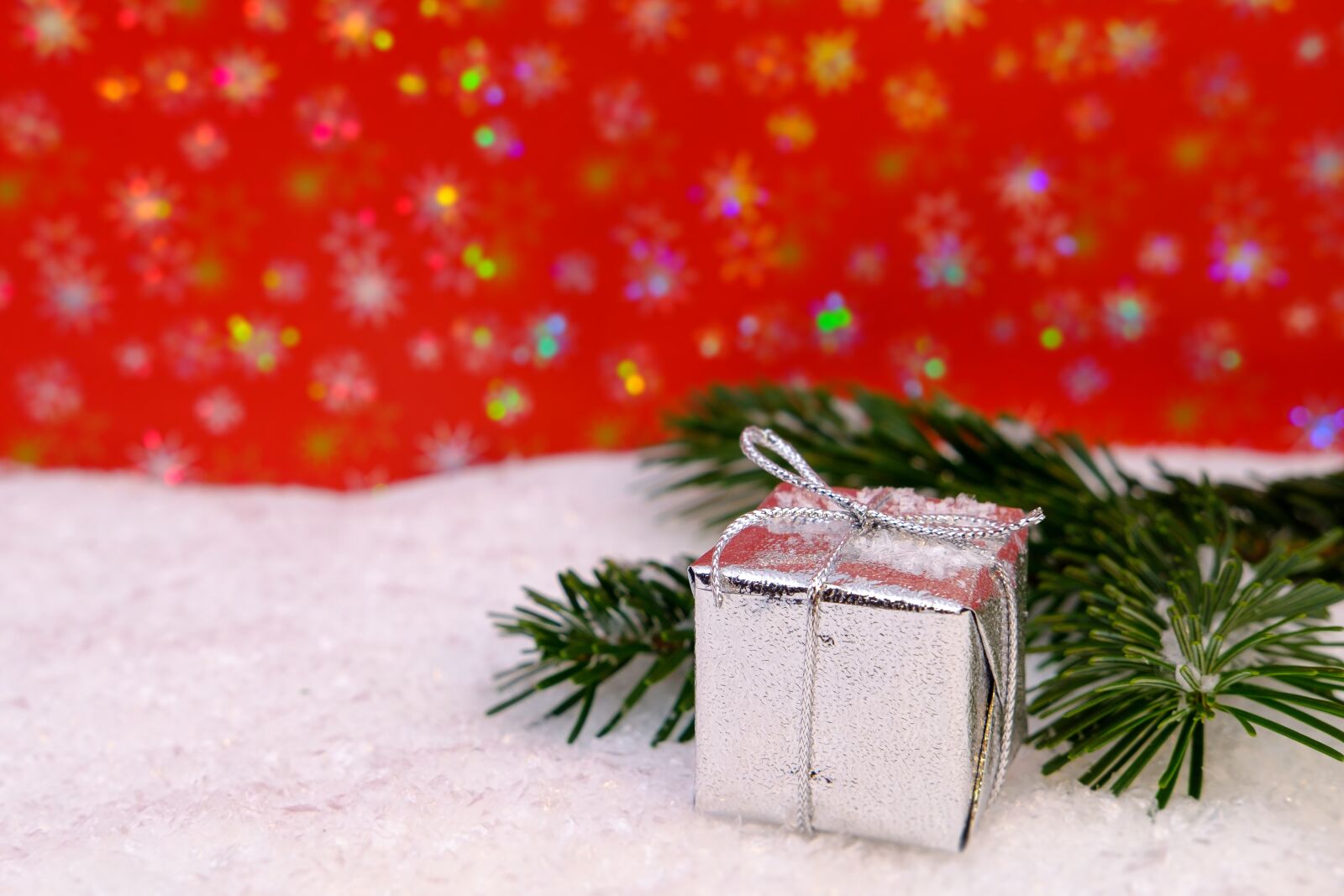 Fujifilm X-T2 + Fujifilm XF 35mm F2 R WR sample photo. Gift, surprise, christmas photography