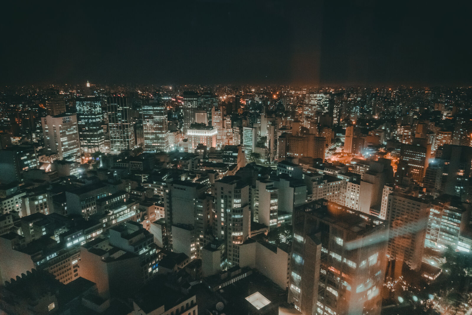 Sony a6300 sample photo. Buildings, city, city, lights photography