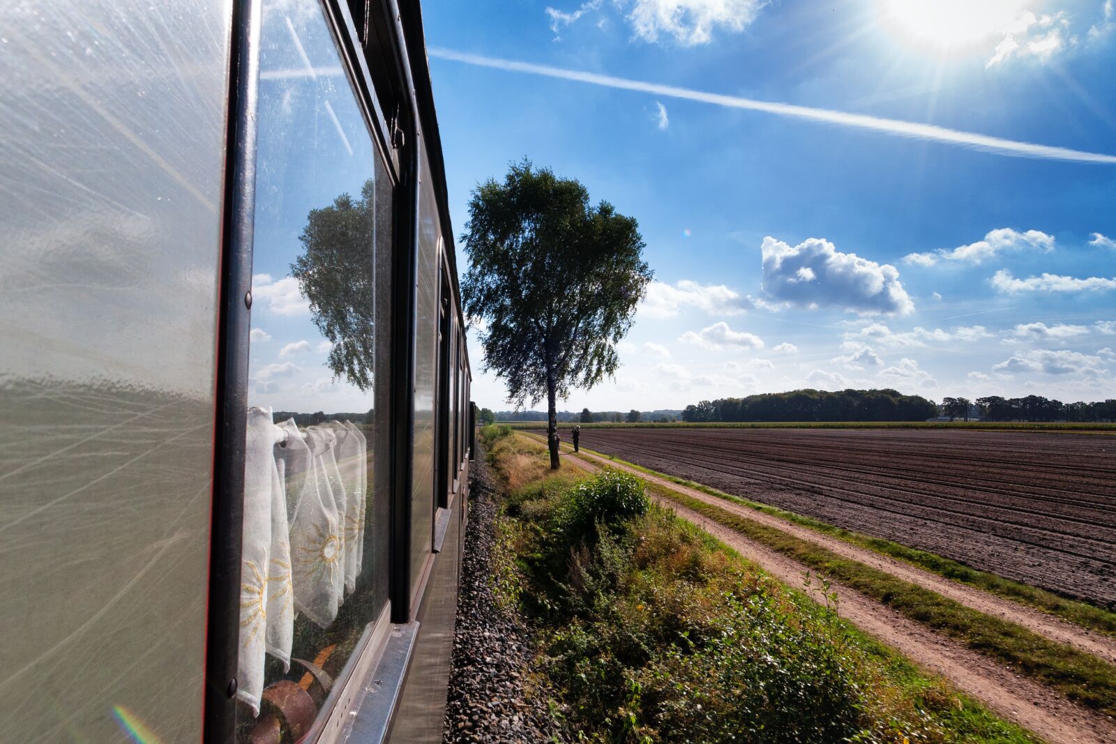 Nikon D90 sample photo. Railway, view, window photography