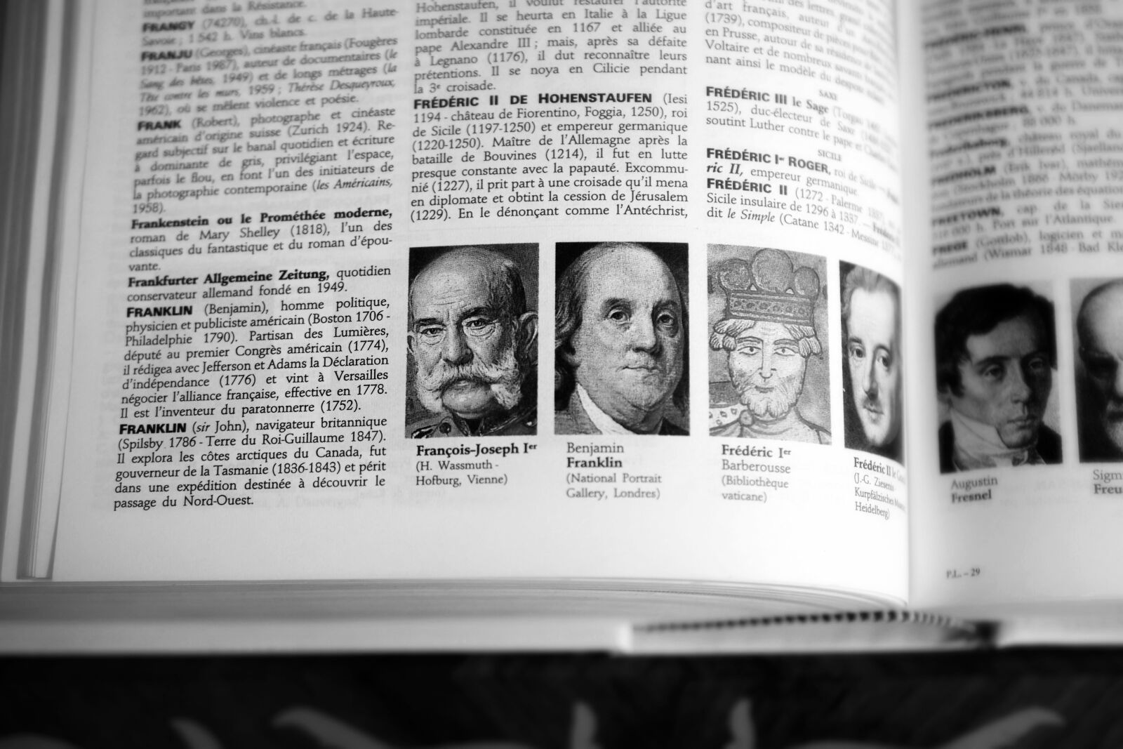 Nikon D5300 sample photo. Book, encyclopedia, dictionary photography