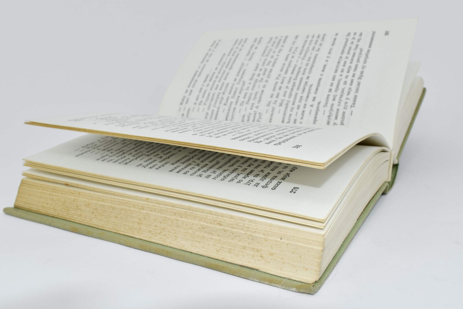 Nikon D5500 sample photo. Book, classic, poetry, side photography