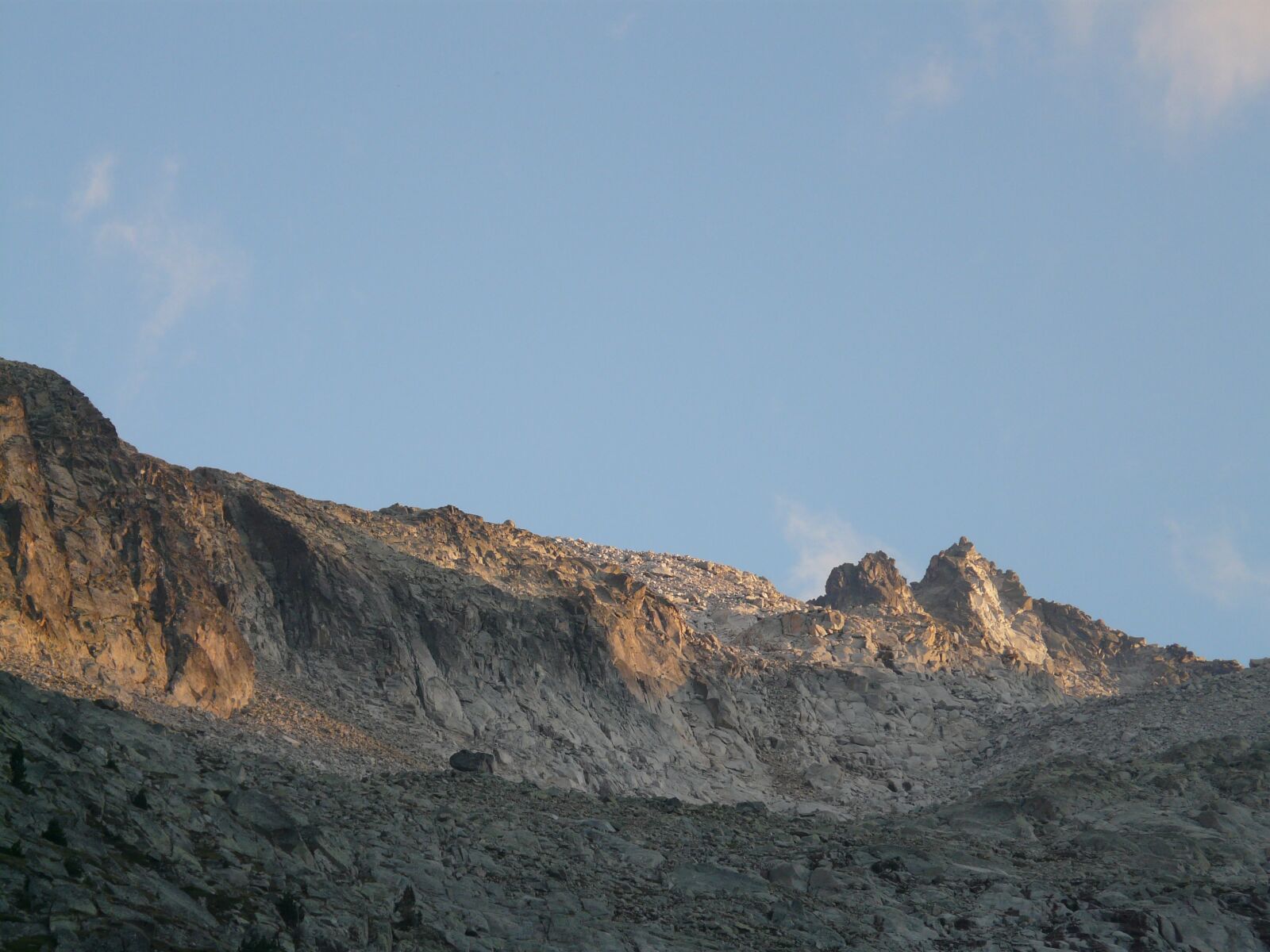 Panasonic DMC-FZ18 sample photo. Mountains, alpine, rock photography