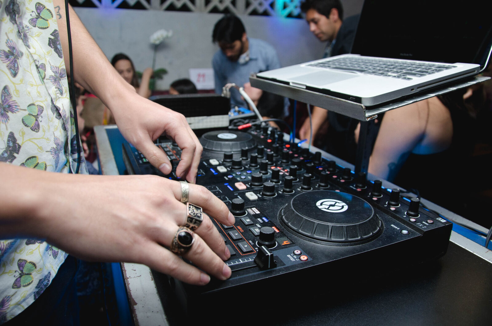 Nikon D7000 sample photo. Dj, dj, mixer photography
