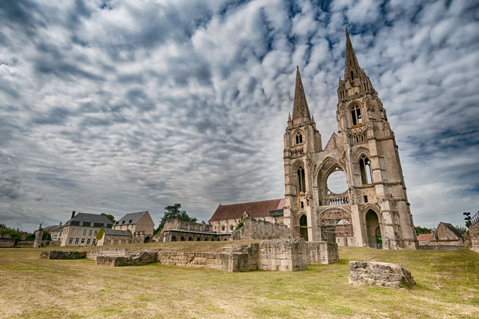 Nikon D300S sample photo. Abandoned, cathedral, church photography