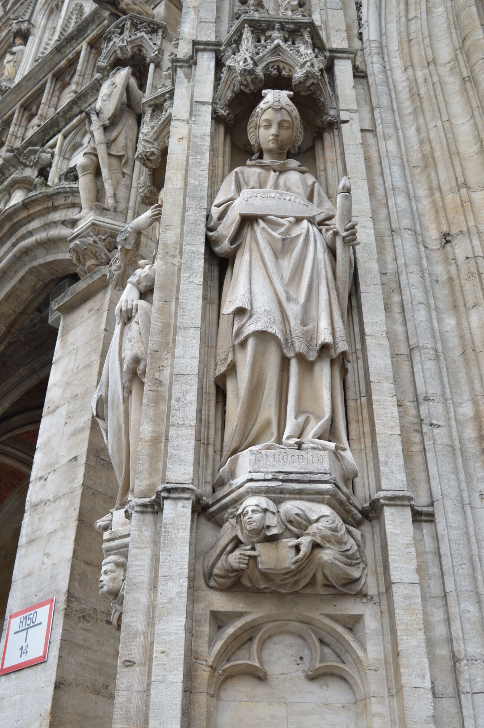Nikon D3200 sample photo. Statue, architecture, sculpture photography