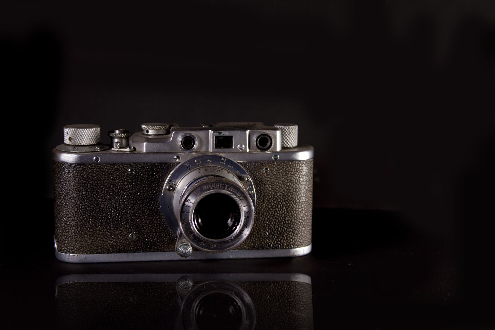 Canon EOS 7D sample photo. Camera, zorki, old photography