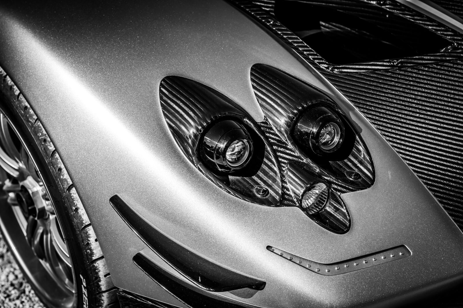 Canon EOS 70D + Canon EF 50mm F1.4 USM sample photo. Headlight, pagani, pagani zonda photography