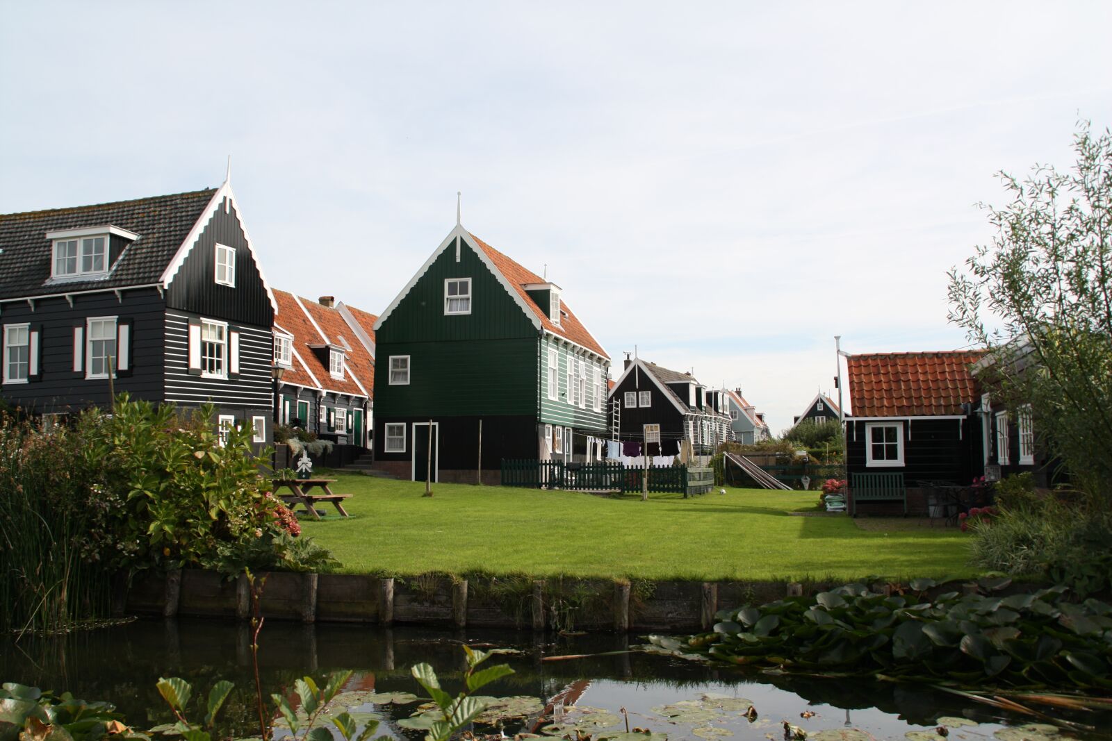 Canon EOS 450D (EOS Rebel XSi / EOS Kiss X2) sample photo. Marken, holland, netherlands photography