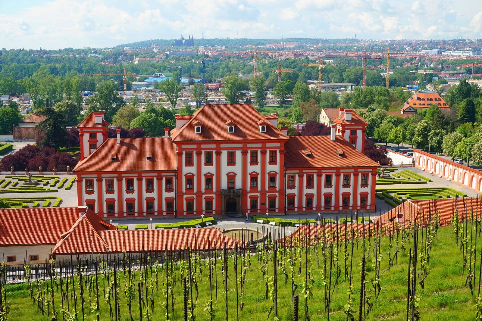 Sony Alpha a5000 (ILCE 5000) sample photo. Chateau, prague, czechia photography