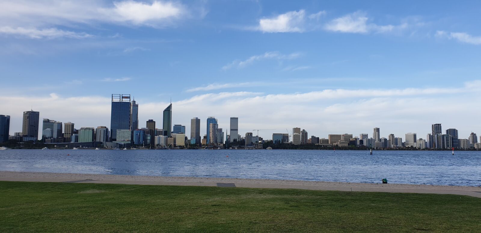 Samsung Galaxy Note9 sample photo. Perth city, afternoon, west photography