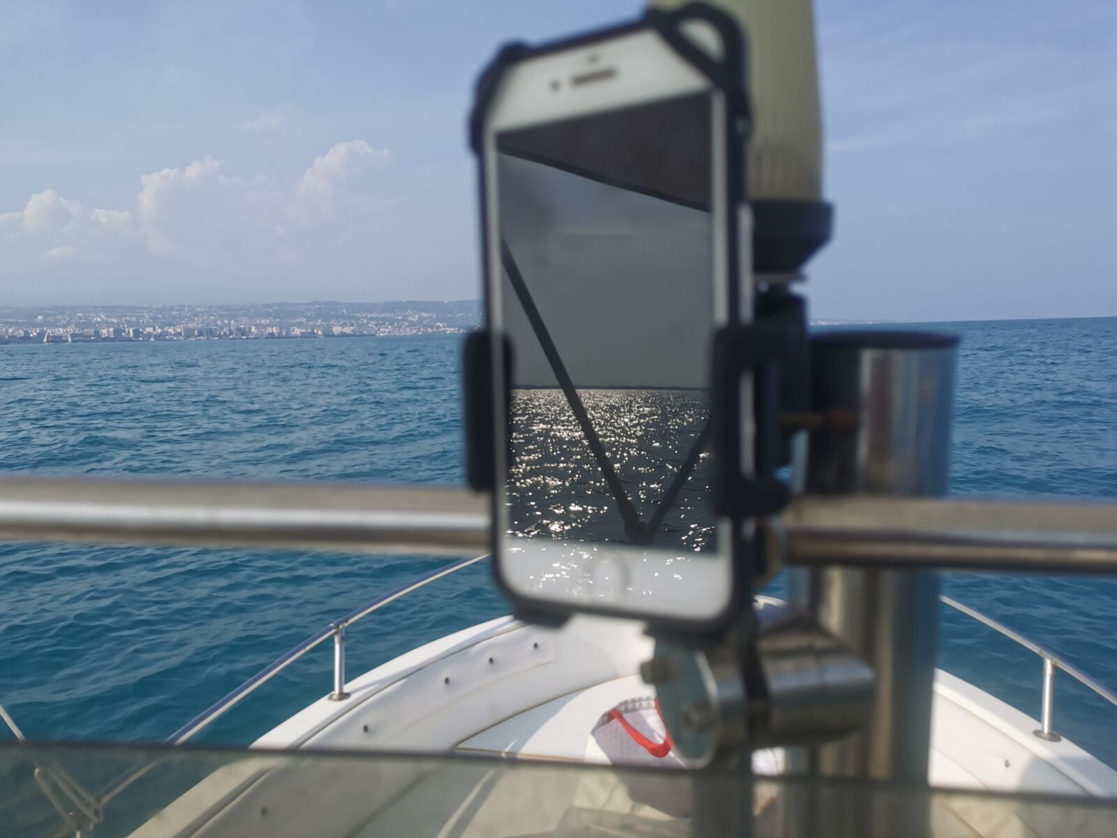 HUAWEI ELE-L29 sample photo. Sea, reflection, mobile phone photography