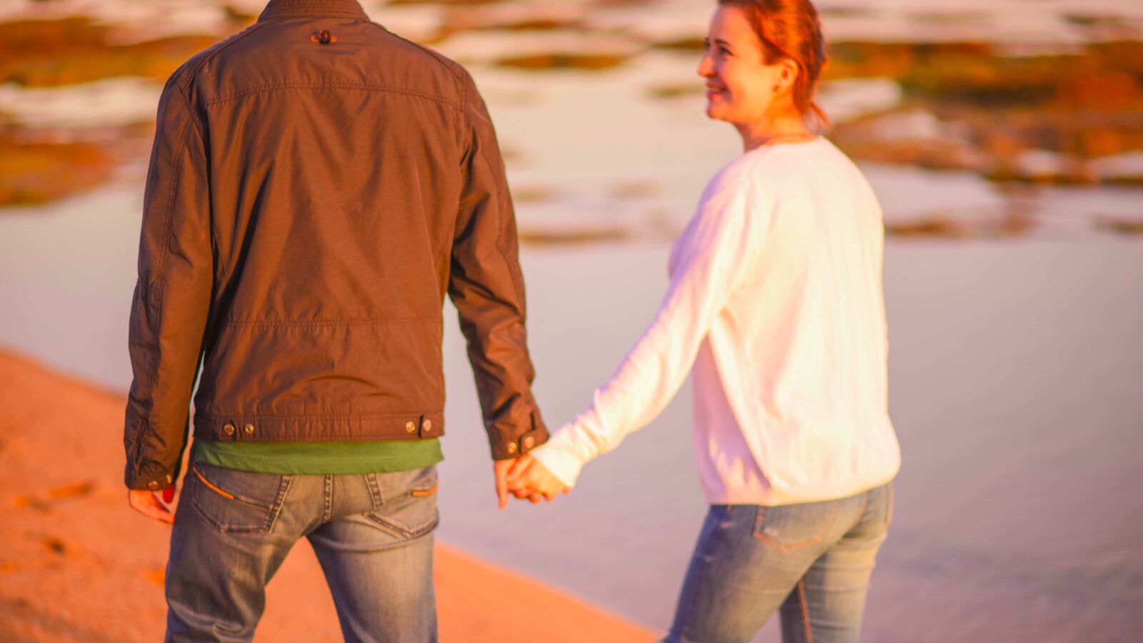 Nikon D750 sample photo. Couple, beach, nature photography