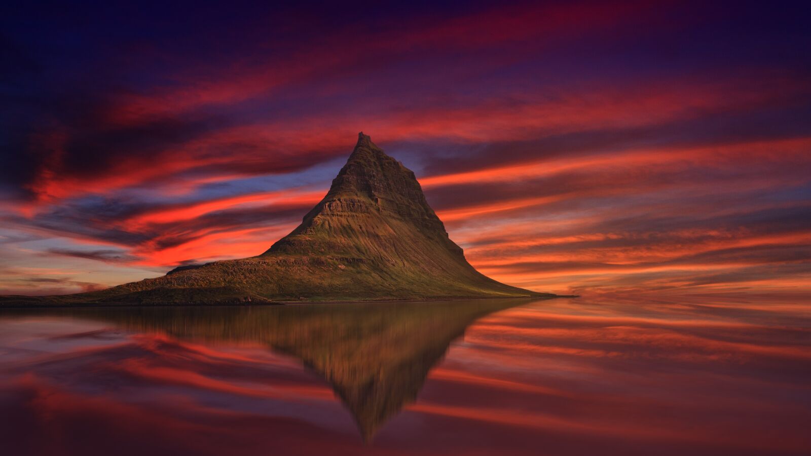Canon EOS 5D sample photo. Kirkjufell, iceland, mountain photography