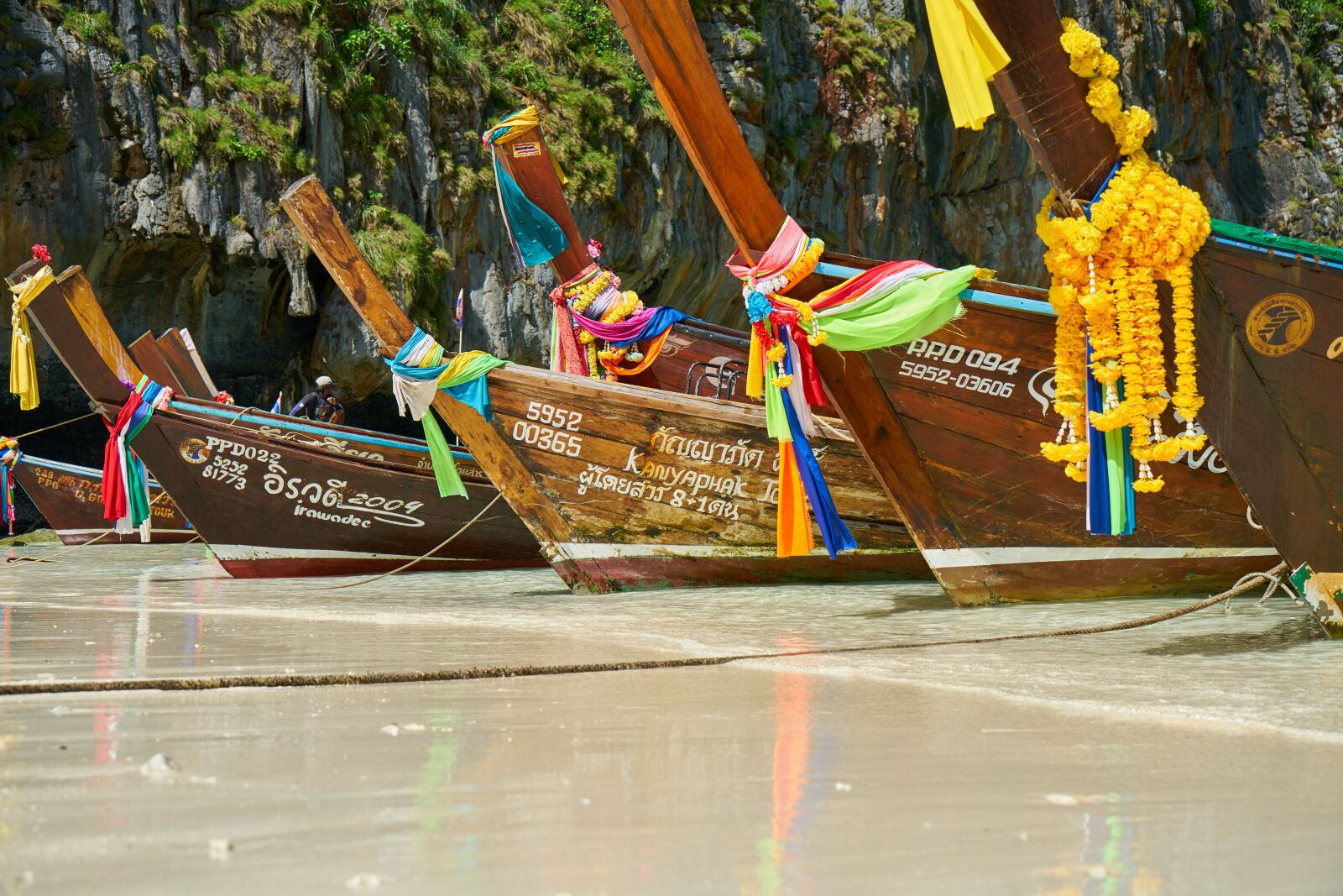 Sony a7R II sample photo. Thailand, boat, traditional photography