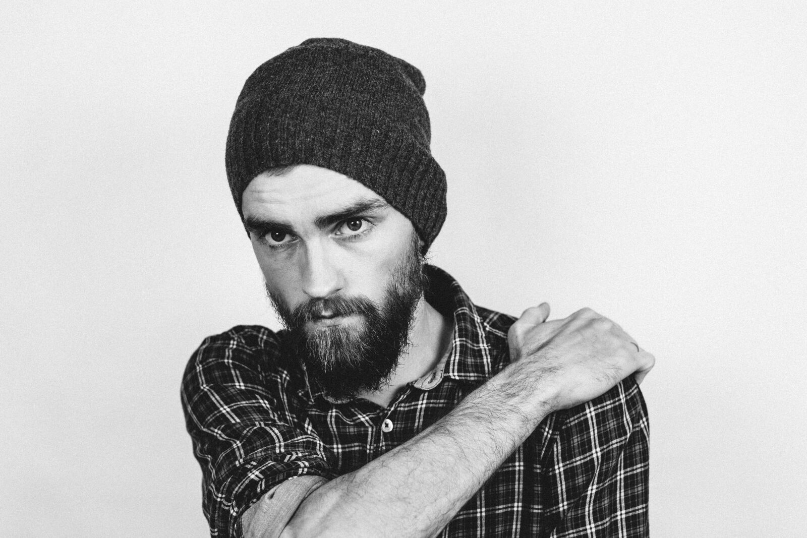 Canon EF 85mm F1.8 USM sample photo. Adult, beanie, beard photography