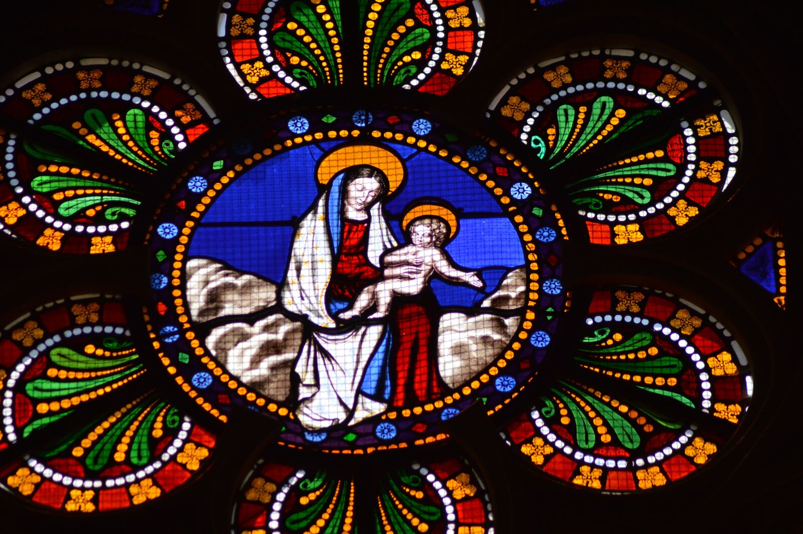 Nikon D3200 sample photo. Stained glass, colorful, woman photography