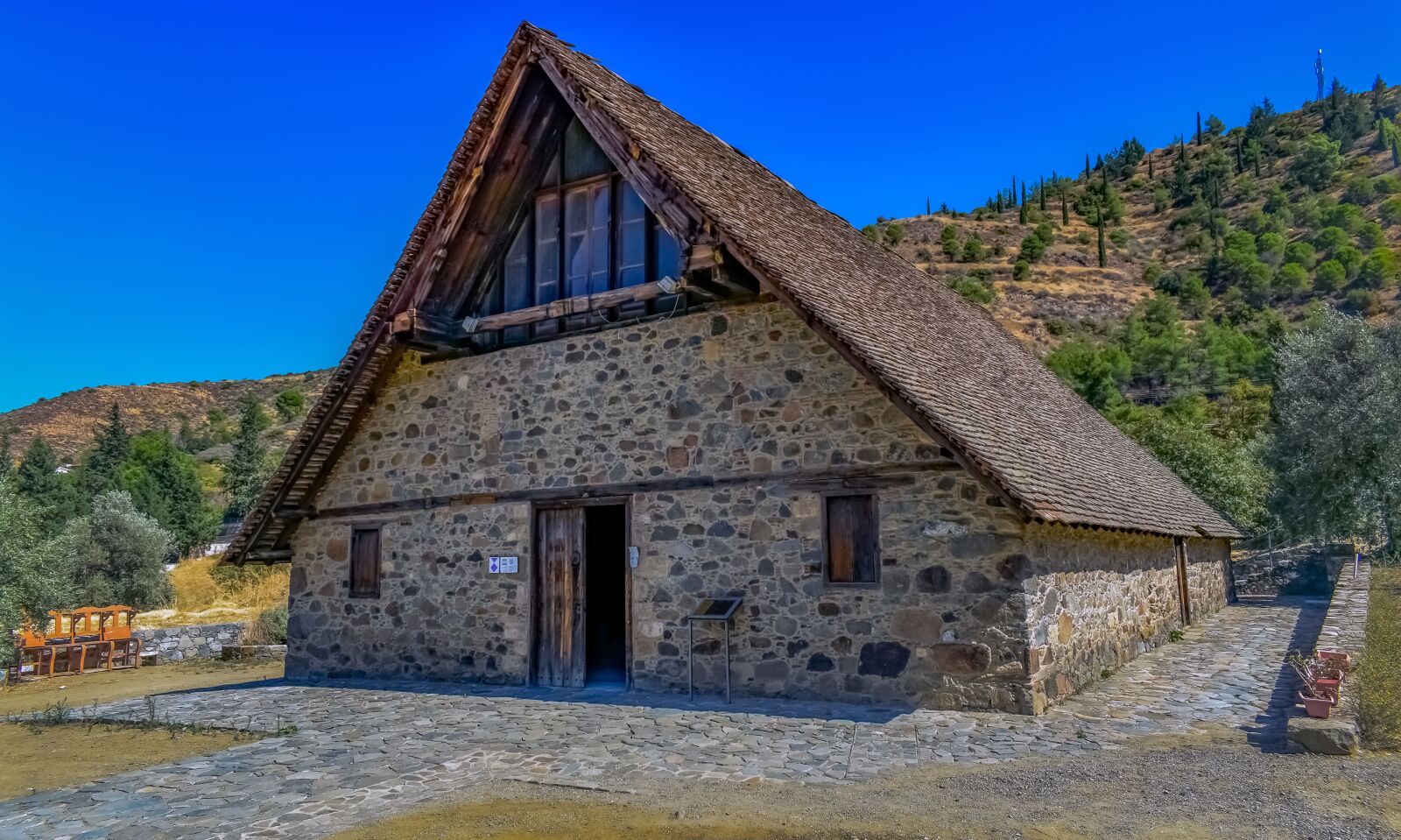 Nikon D3300 sample photo. Church, architecture, religion photography