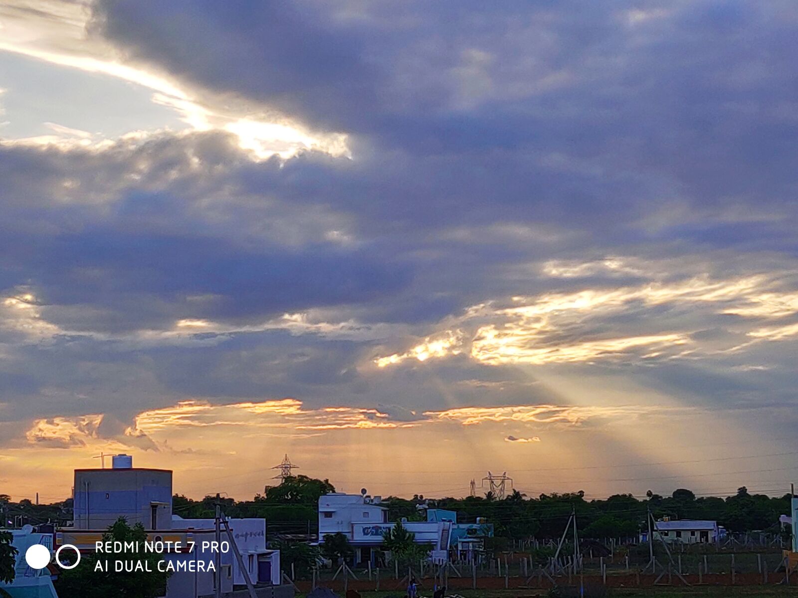 Xiaomi Redmi Note 7 Pro sample photo. Natural, evening, sun photography