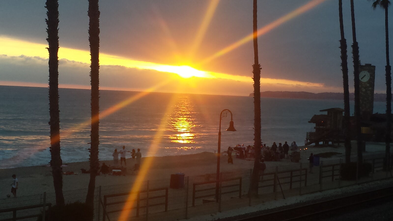 Samsung Galaxy S4 sample photo. Beach, sunset, sunset, at photography