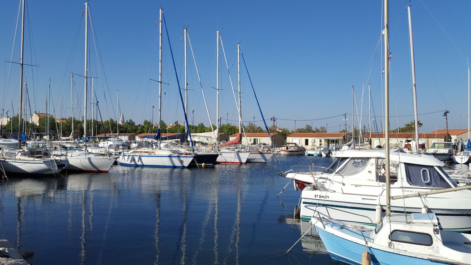 Samsung GALAXY S6 edge sample photo. Port, water, sky photography