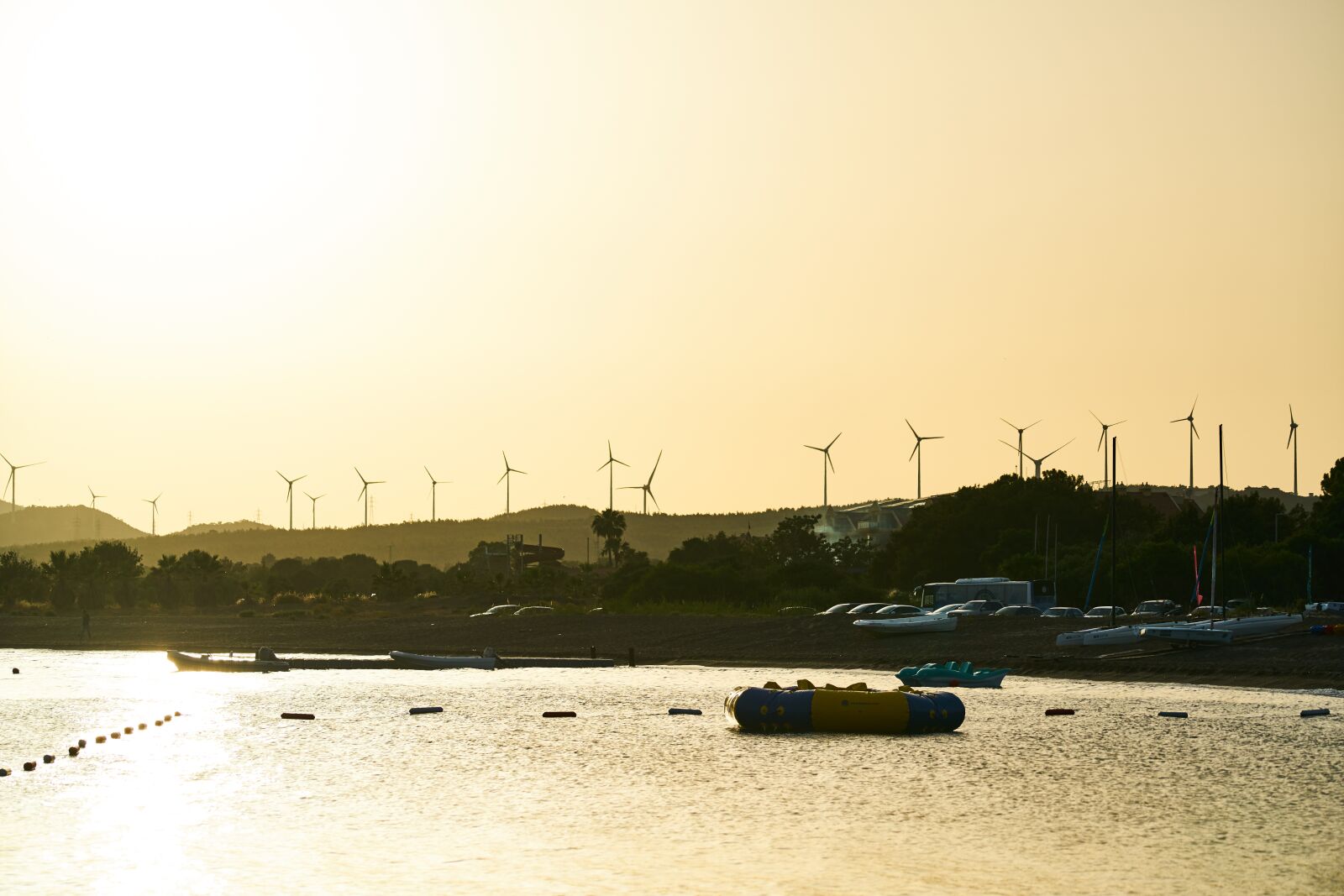 Sony FE 70-200mm F4 G OSS sample photo. Landscape, marine, beach photography
