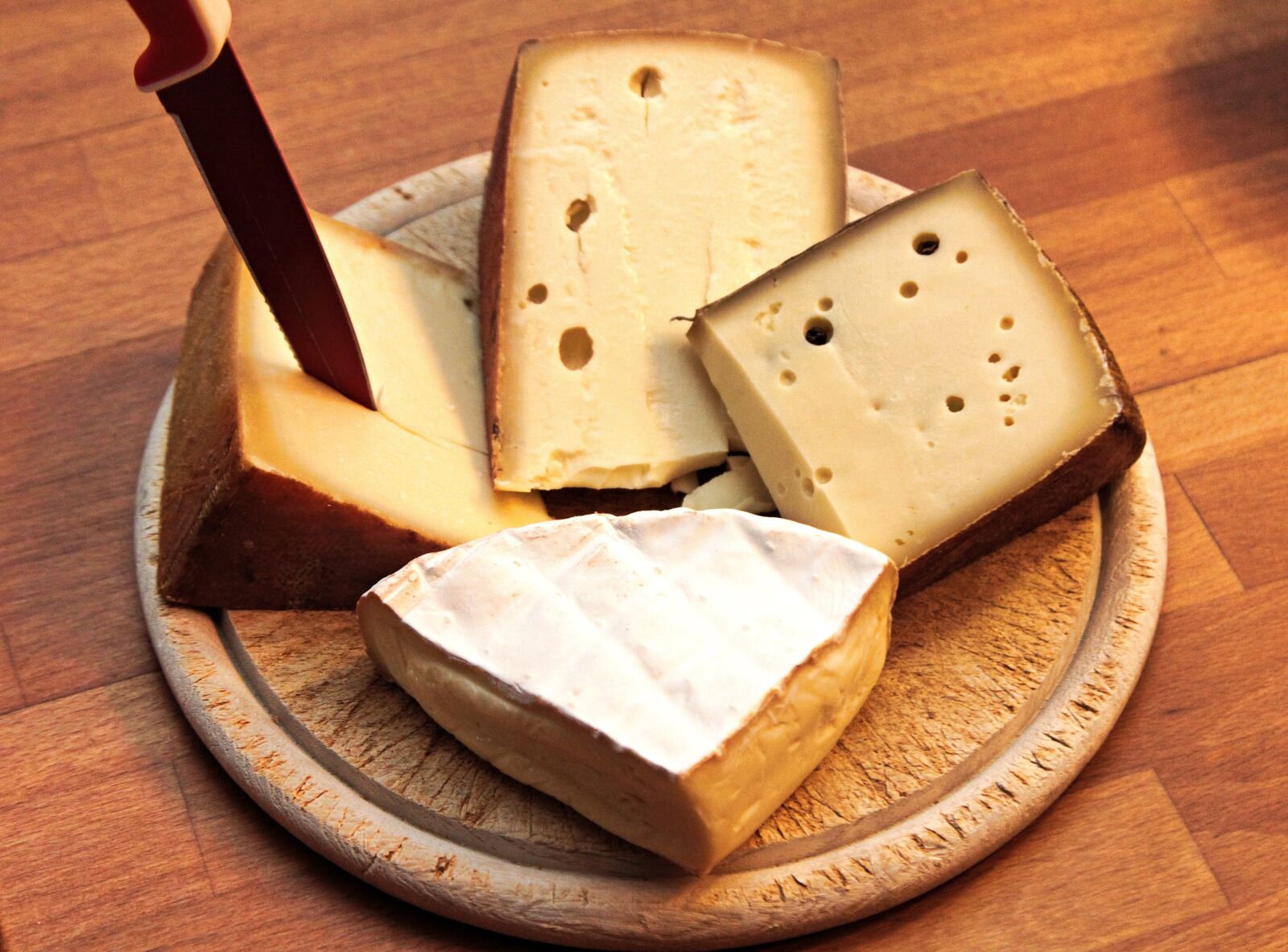 Canon EOS 60D + Canon EF 24-105mm F4L IS USM sample photo. Cheese, käseplatte, food photography