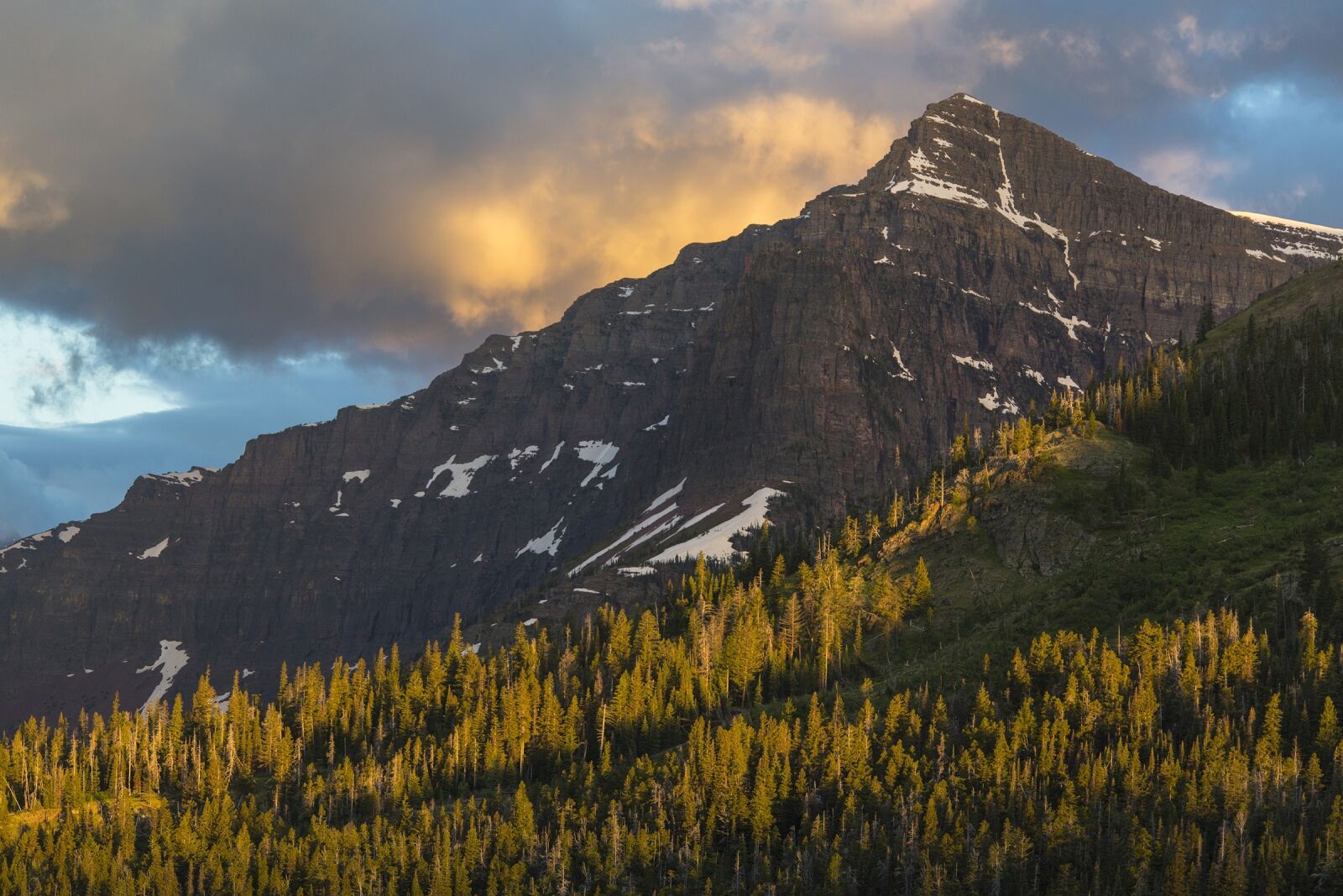 Canon EOS 5D Mark III sample photo. Mountains, sunrise, morning photography