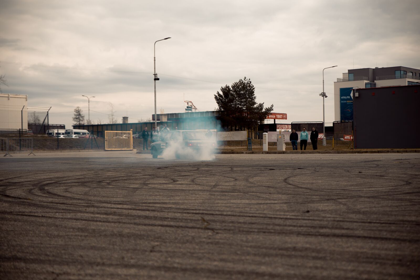 Canon EOS 6D sample photo. Lines, round, bmw photography