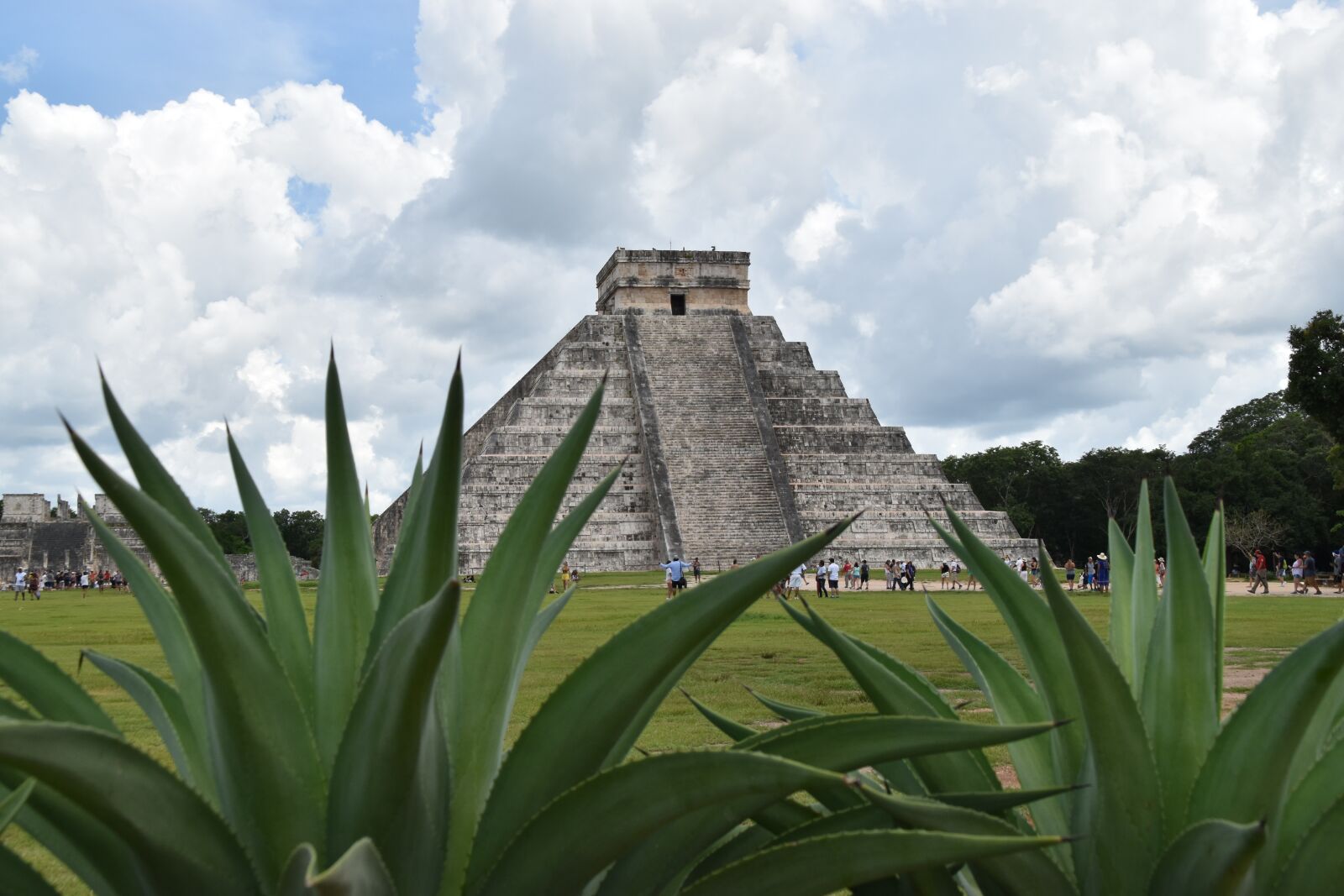 Nikon D5500 sample photo. Chichen itza, mexico, pyramid photography
